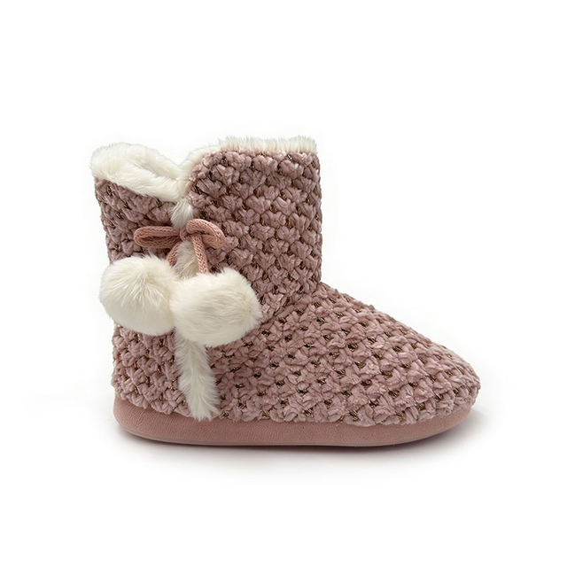 WOMEN’S CHENILIE BOOTIE