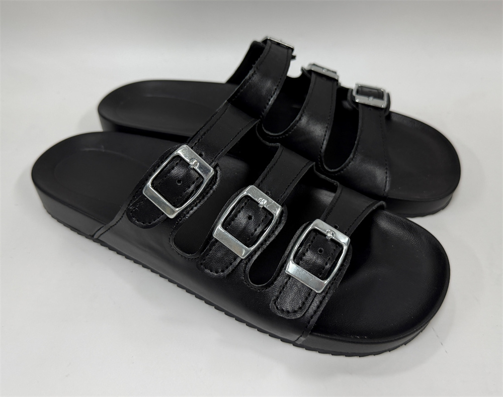 WOMEN'S THREE-STRAP SLIDE SANDAL