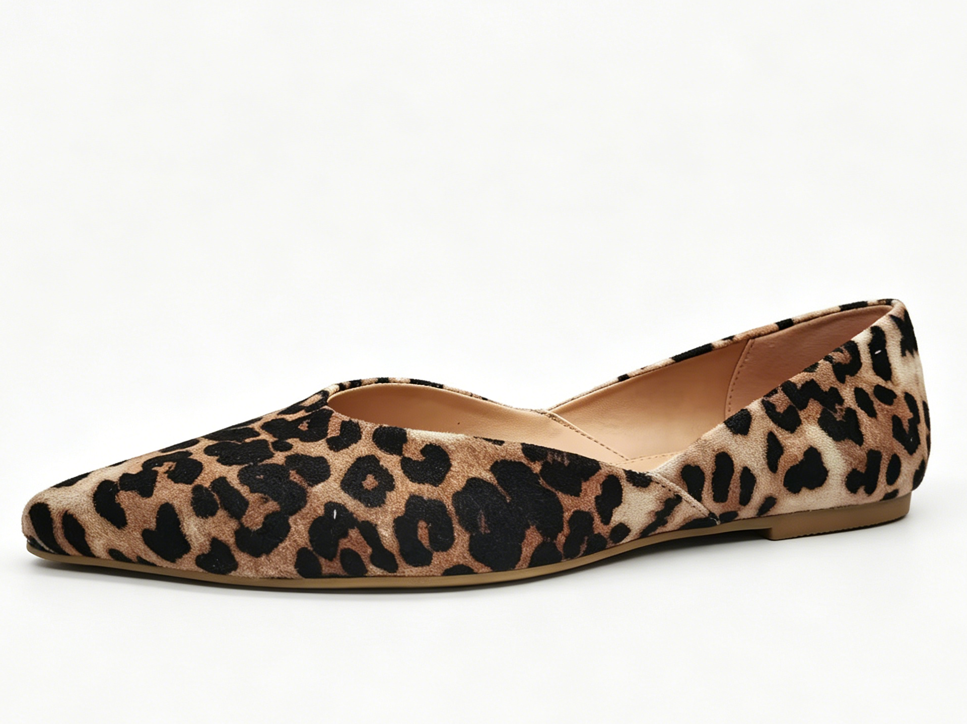 WOMEN'S LEOPARD PRINT V-CUT FLAT BALLET