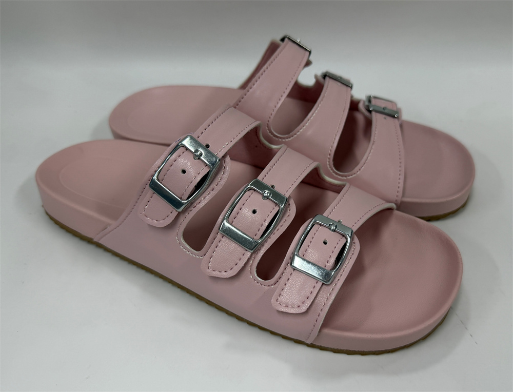 WOMEN'S THREE-STRAP SLIDE SANDAL
