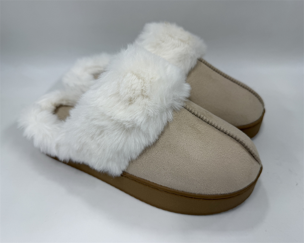WOMEN'S FAUX FUR COLLAR PLATFORM MULE SLIPPER