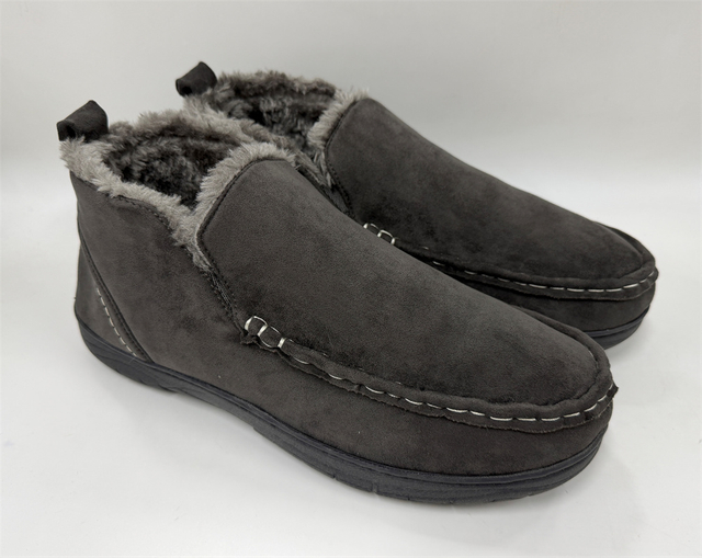 MEN'S FLEECE LINED LOAFER SLIPPER
