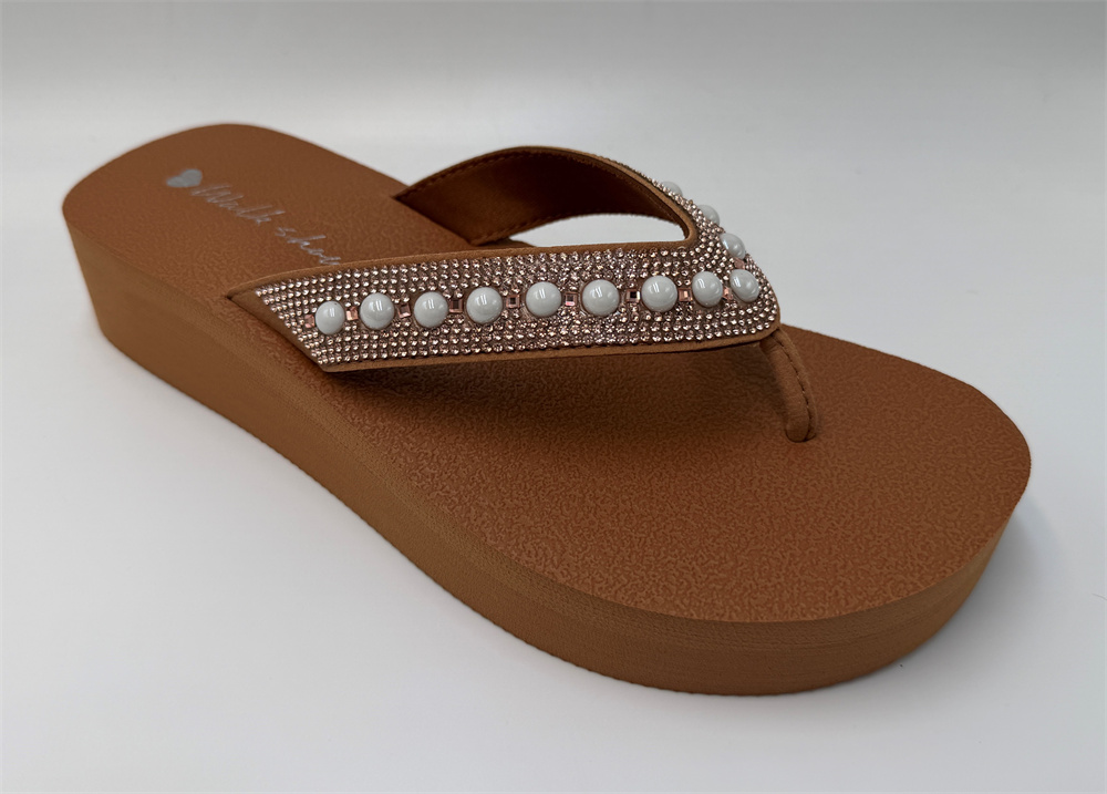 WOMEN'S EMBELLISHED FLIP FLOP