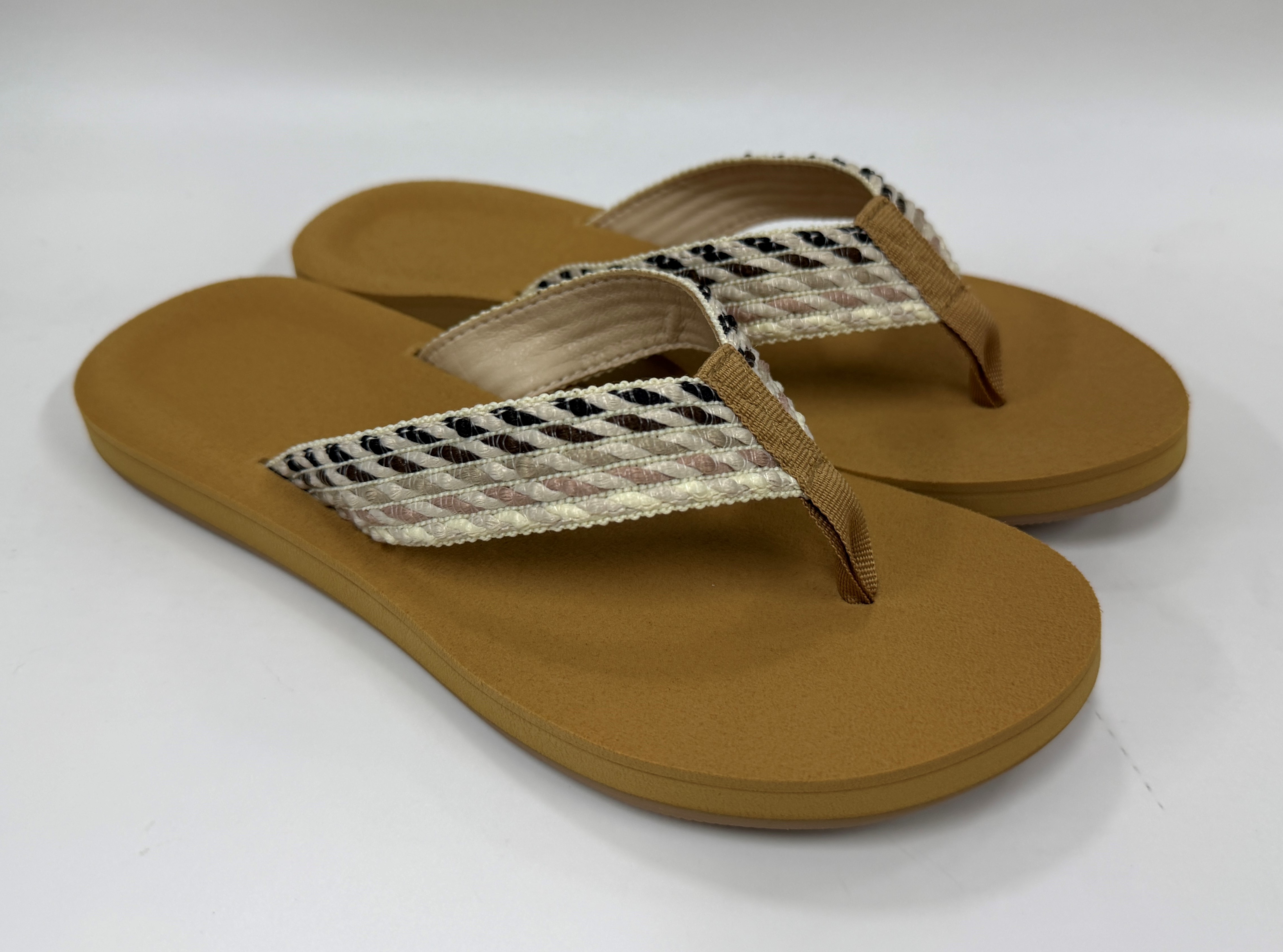 WOMEN'S MULTICOLOR WOVEN STRAP FLIP FLOP