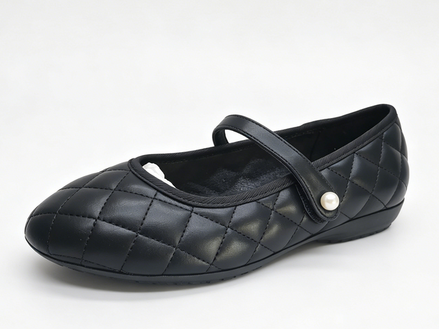 WOMEN'S QUILTED PEARL BUCKLE MARY JANE FLAT