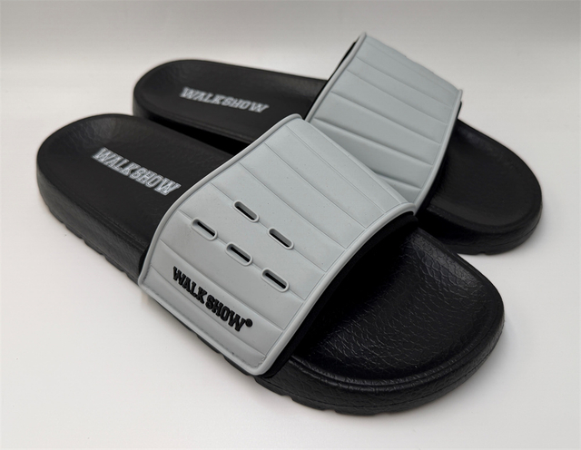MEN'S BREATHABLE GROOVE STRAP SPORT SLIDE